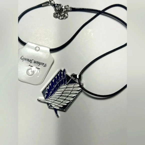Black Rope / Attack  on Titan/ Wings of Freedom Necklace Pendant - Picture 2 of 5